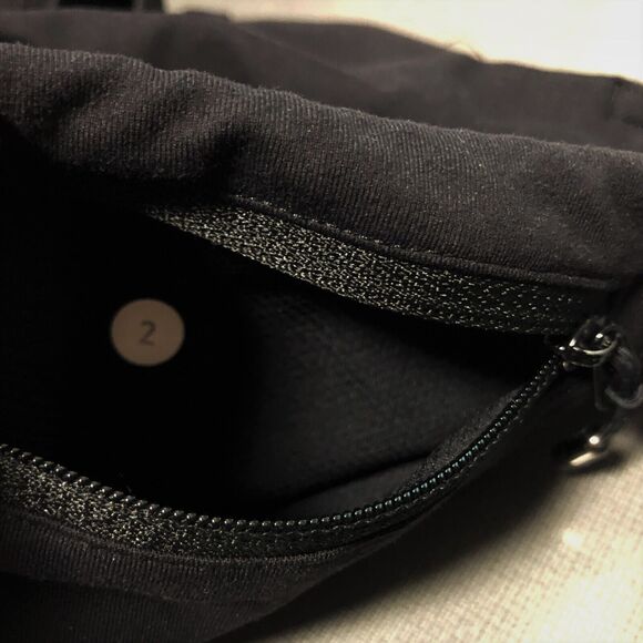 Lululemon Speed Tight Luxtreme Reflective Dots Mesh Leggings Full Length Size 2 - Picture 6 of 7